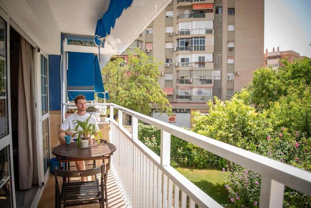 Piso Con Jardin Lejlighed Málaga Eksteriør billede