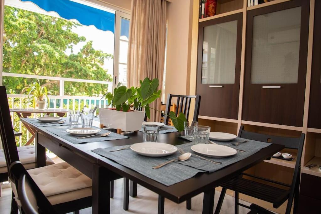 Piso Con Jardin Lejlighed Málaga Eksteriør billede