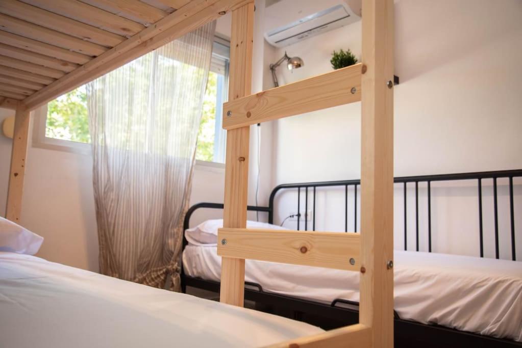 Piso Con Jardin Lejlighed Málaga Eksteriør billede