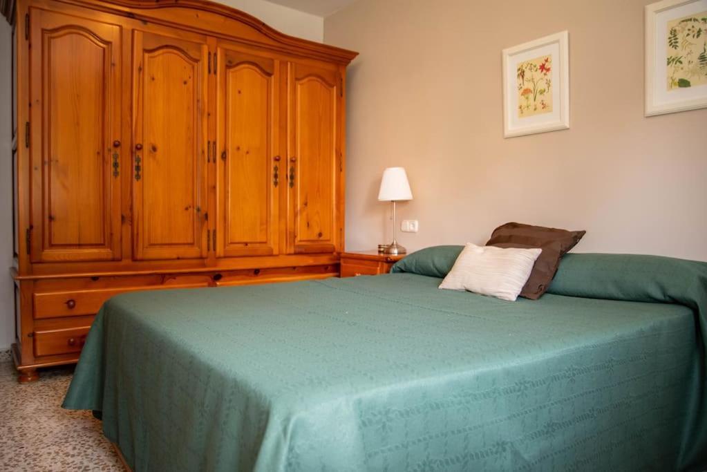 Piso Con Jardin Lejlighed Málaga Eksteriør billede